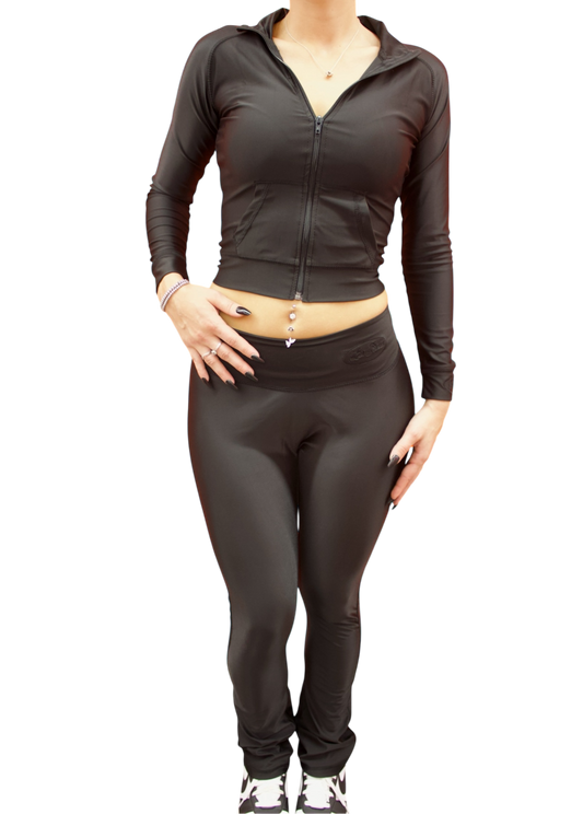 Les Riches Black Contora Set
